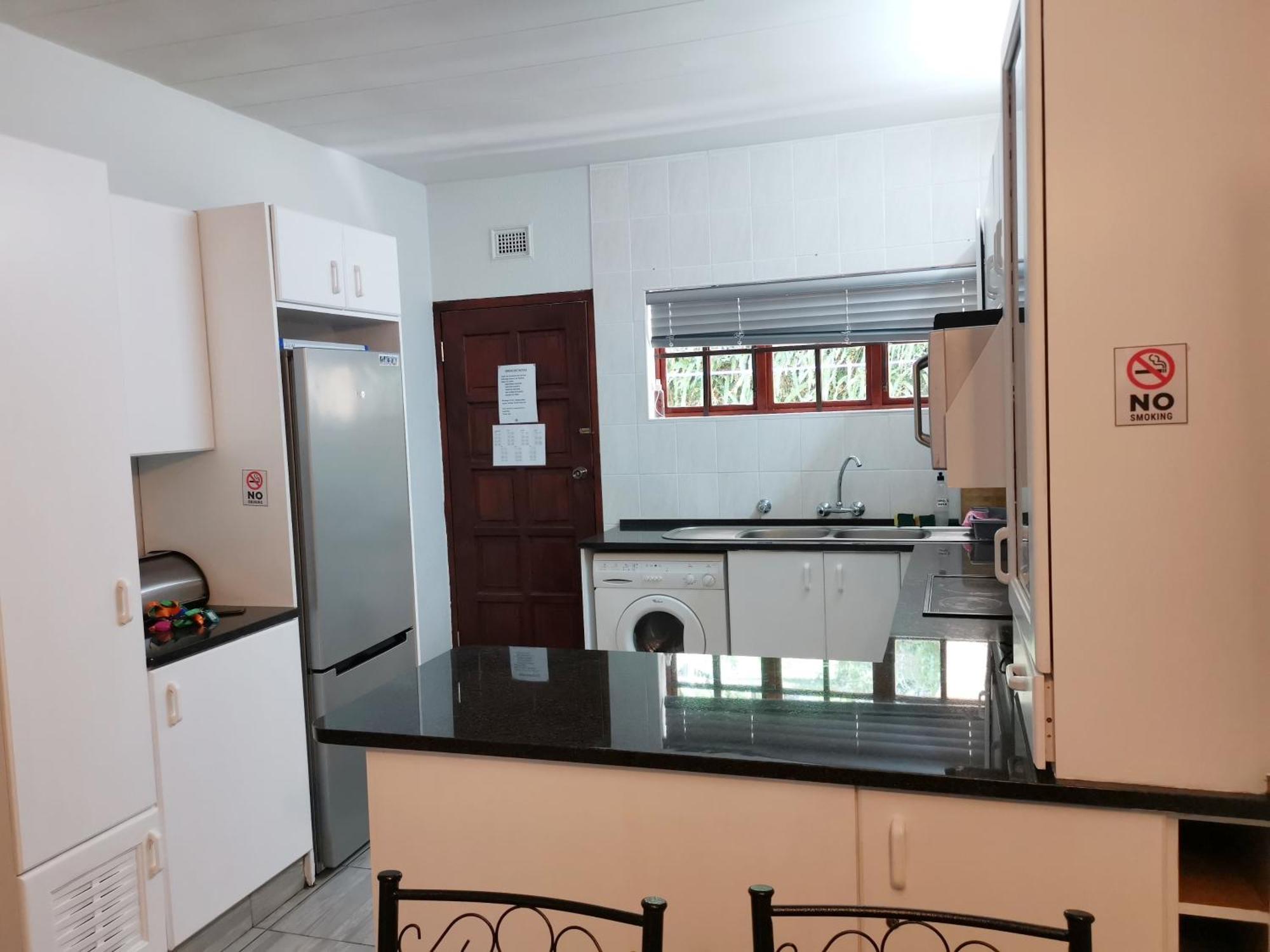 Appartamento Eden Wilds Unit 48 & 47 & 31 Port Edward Esterno foto